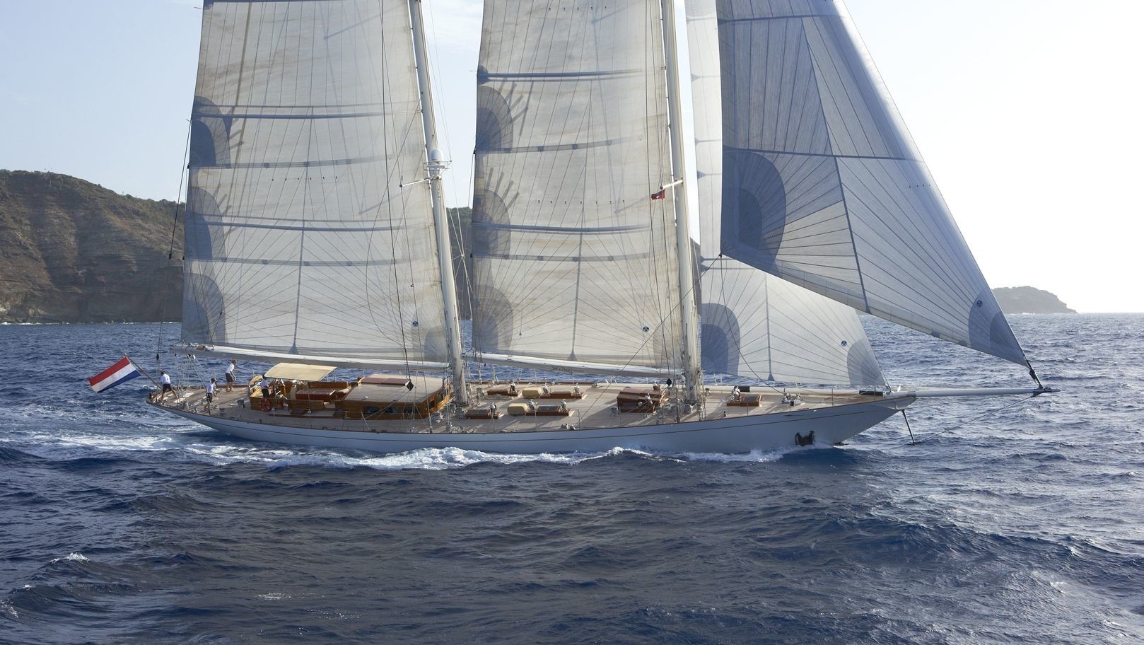 Yacht WINDROSE OF AMSTERDAM, HJB (Holland Jachtbouw) CHARTERWORLD